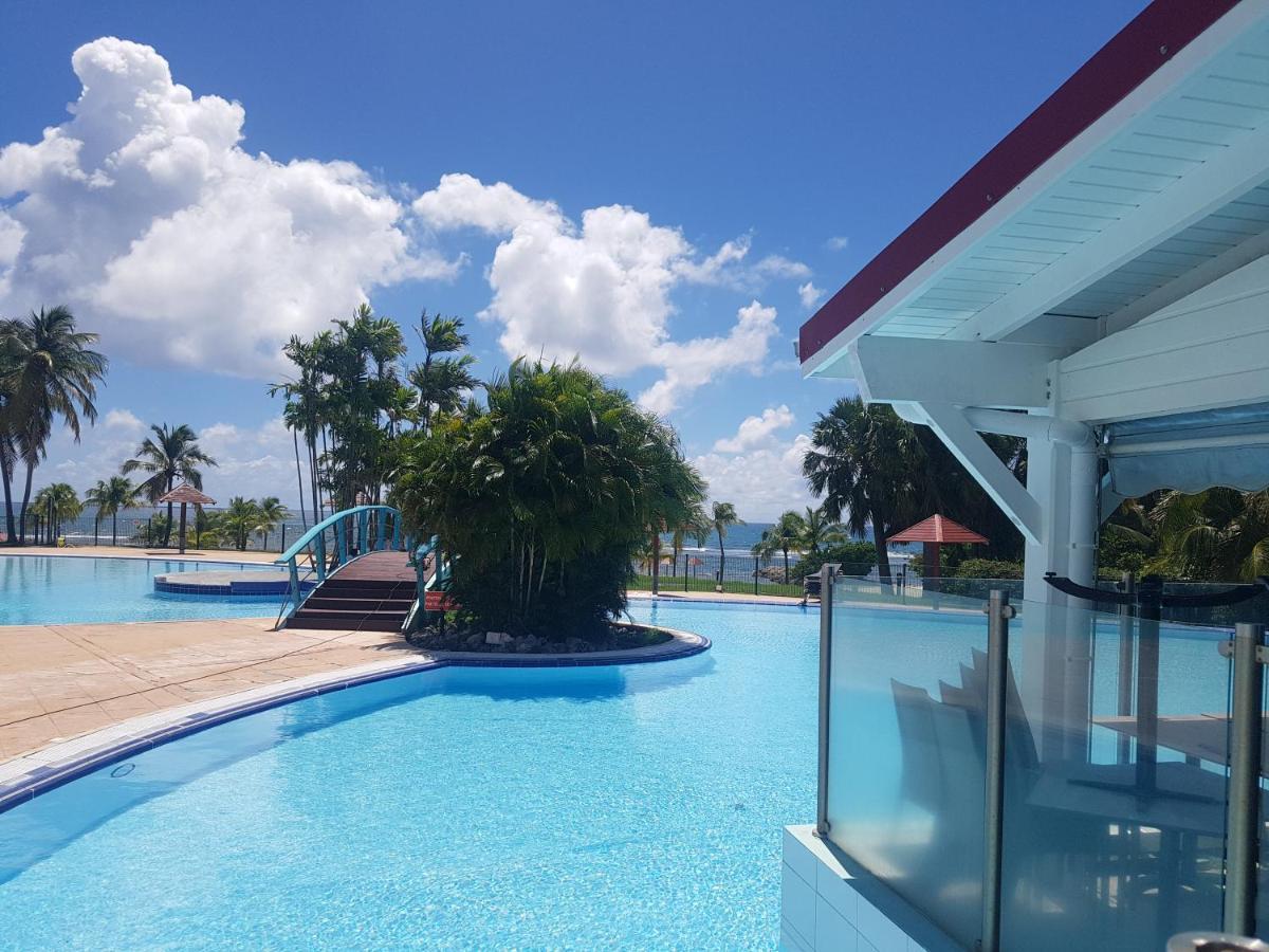Caraibes Apparts-Resorts Sainte-Anne  Exterior foto