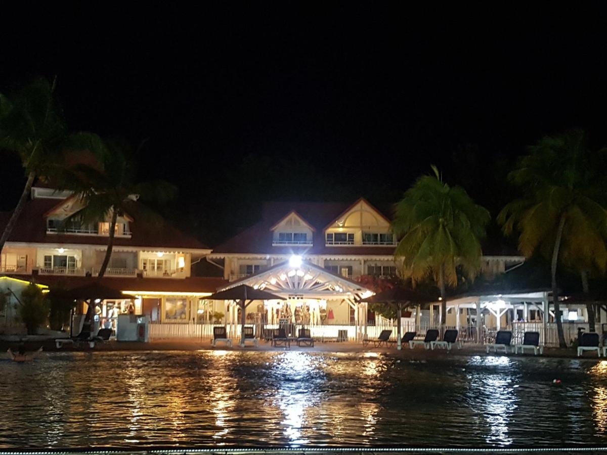 Caraibes Apparts-Resorts Sainte-Anne  Exterior foto