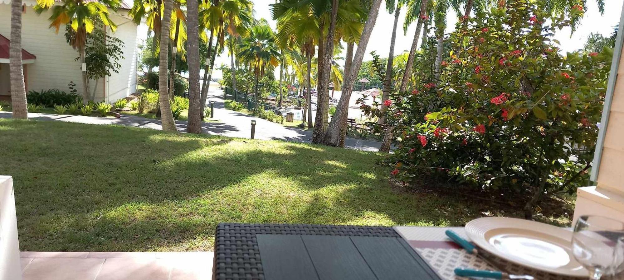 Caraibes Apparts-Resorts Sainte-Anne  Exterior foto